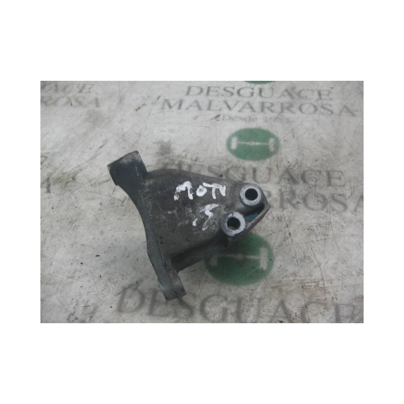 Recambio de soporte motor derecho para renault 19 (b/c/l53) referencia OEM IAM   