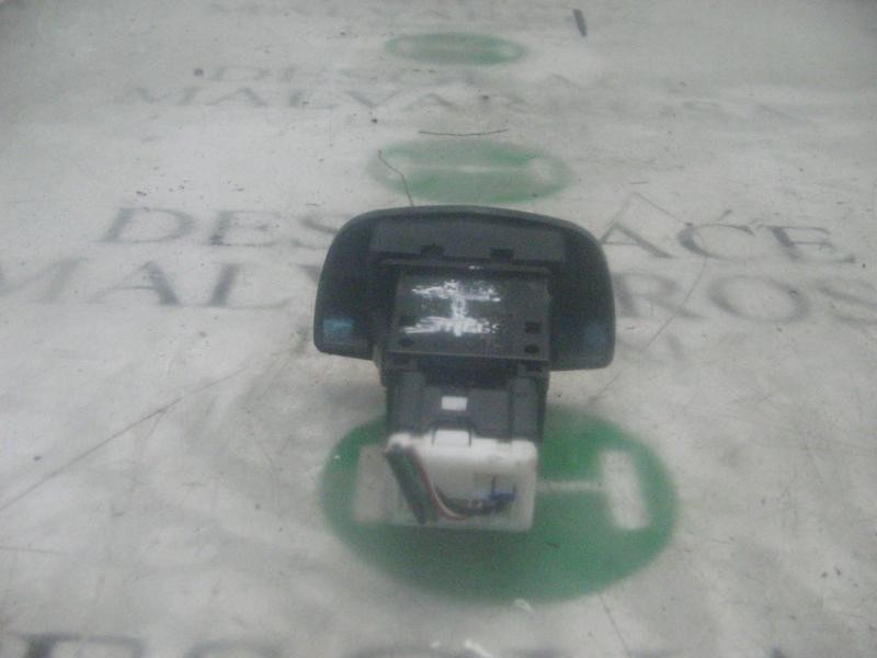 Recambio de warning para nissan primera berlina (p12) acenta referencia OEM IAM   