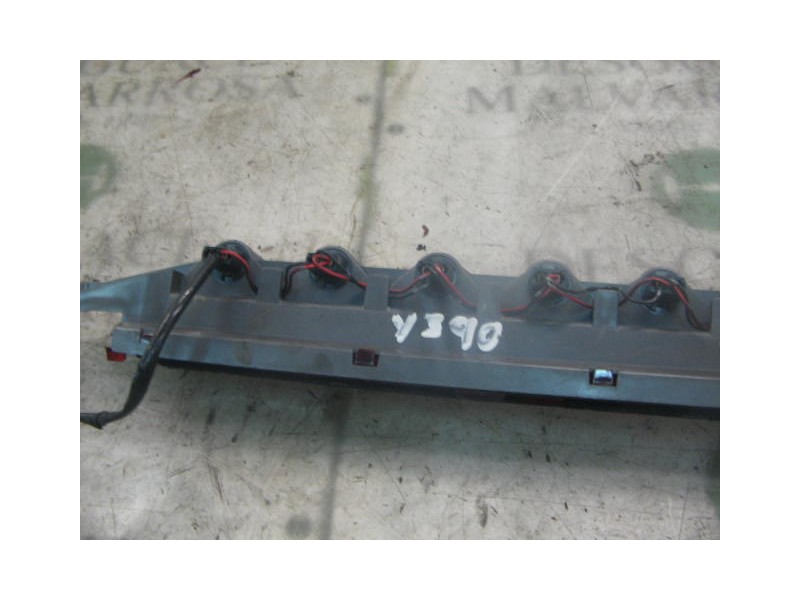 Recambio de piloto trasero central para nissan almera (n15) gx referencia OEM IAM   