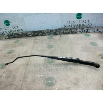 BRAZO LIMPIA DELANTERO DERECHO 