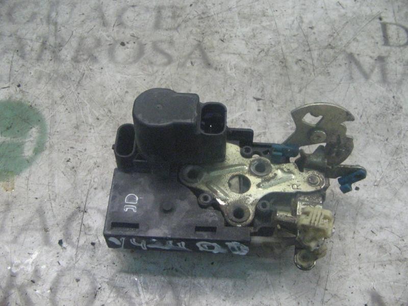 Recambio de cerradura puerta delantera derecha para daewoo nubira berlina classic se referencia OEM IAM   