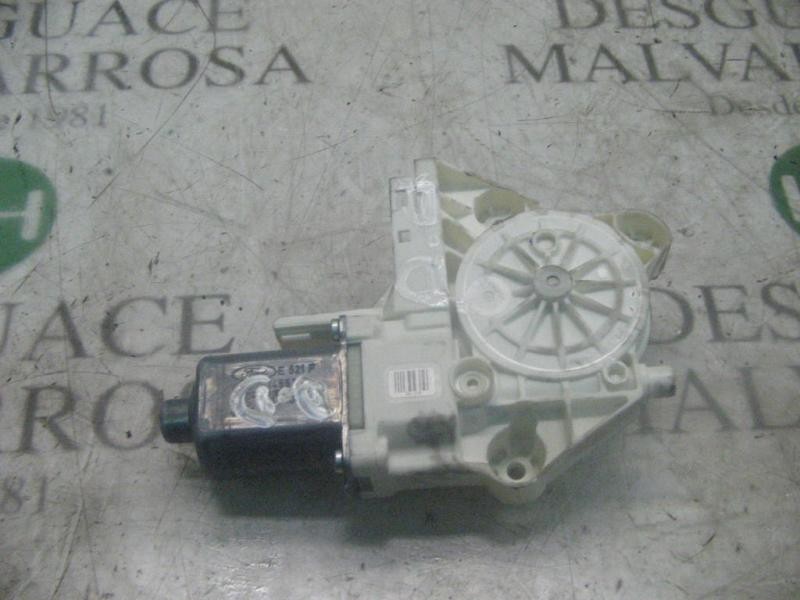 Recambio de motor elevalunas delantero derecho para ford focus berlina (cap) s referencia OEM IAM   