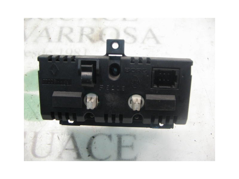 Recambio de mando multifuncion para renault laguna (b56) 2.2 d rt (b56f/g) referencia OEM IAM   
