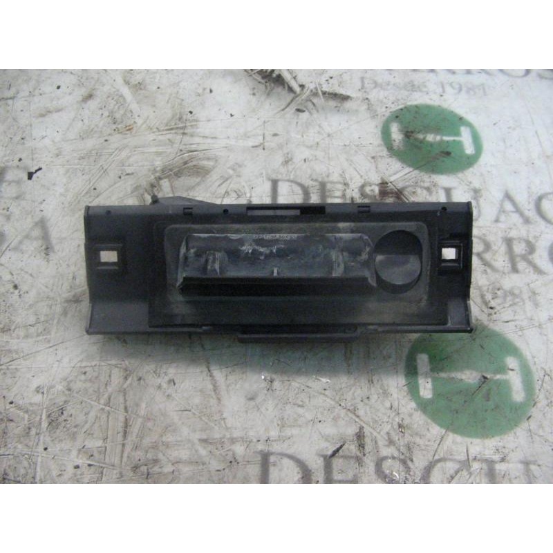 Recambio de maneta porton para peugeot 206 berlina xs referencia OEM IAM   