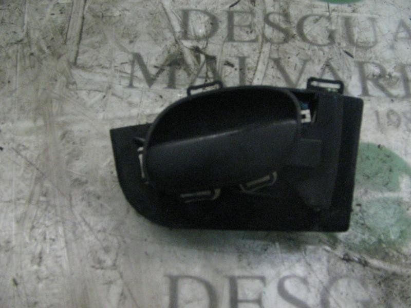 Recambio de maneta interior delantera derecha para peugeot 206 berlina xs referencia OEM IAM   