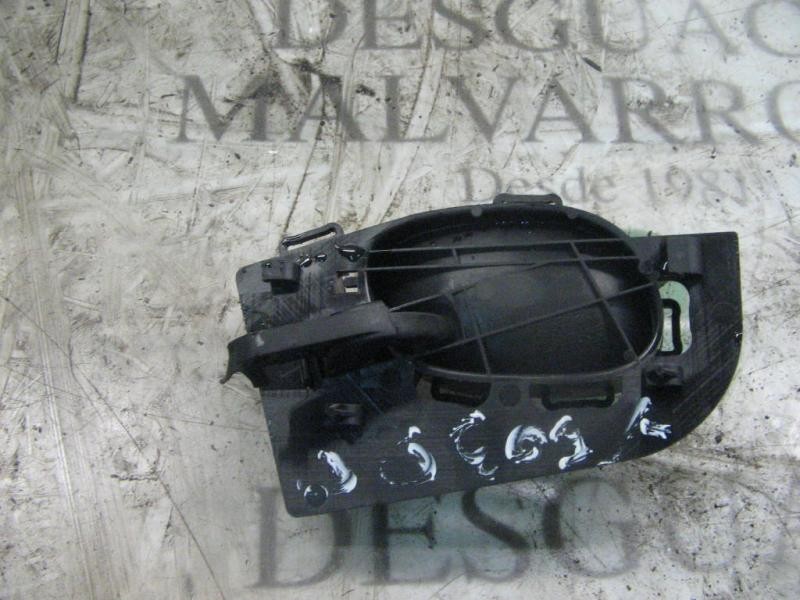 Recambio de maneta interior delantera derecha para peugeot 206 berlina xs referencia OEM IAM   