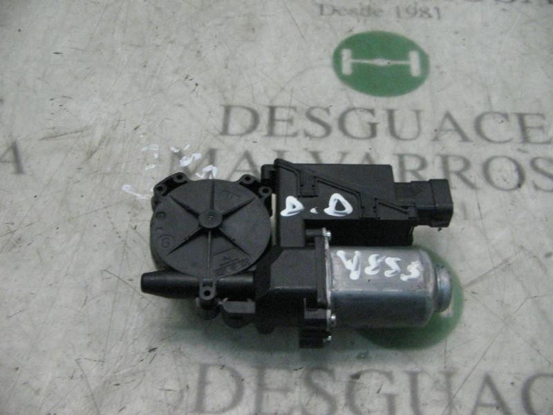 Recambio de motor elevalunas delantero derecho para opel meriva essentia referencia OEM IAM   