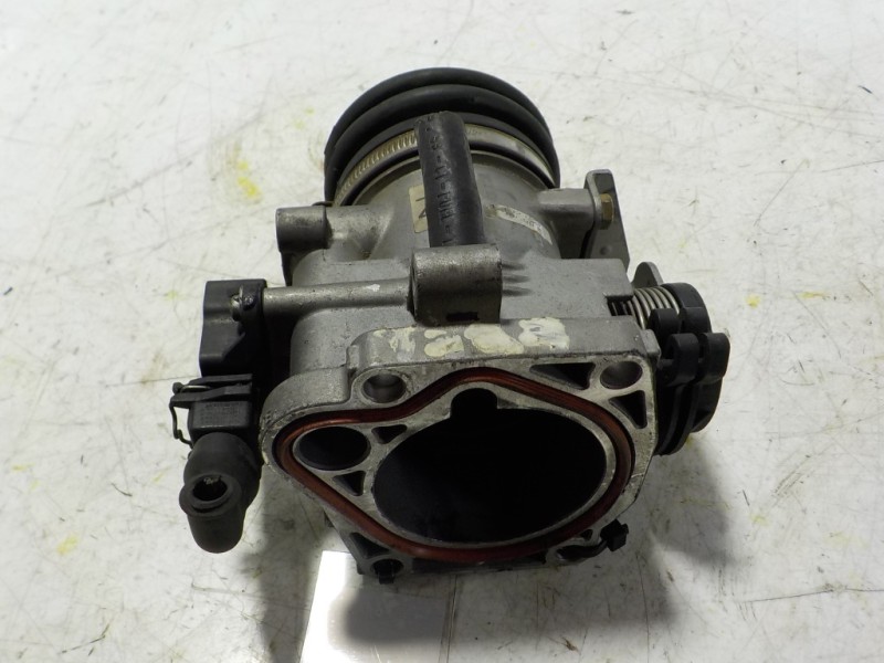 Recambio de caja mariposa para bmw serie 3 compacto (e36) 316i referencia OEM IAM   