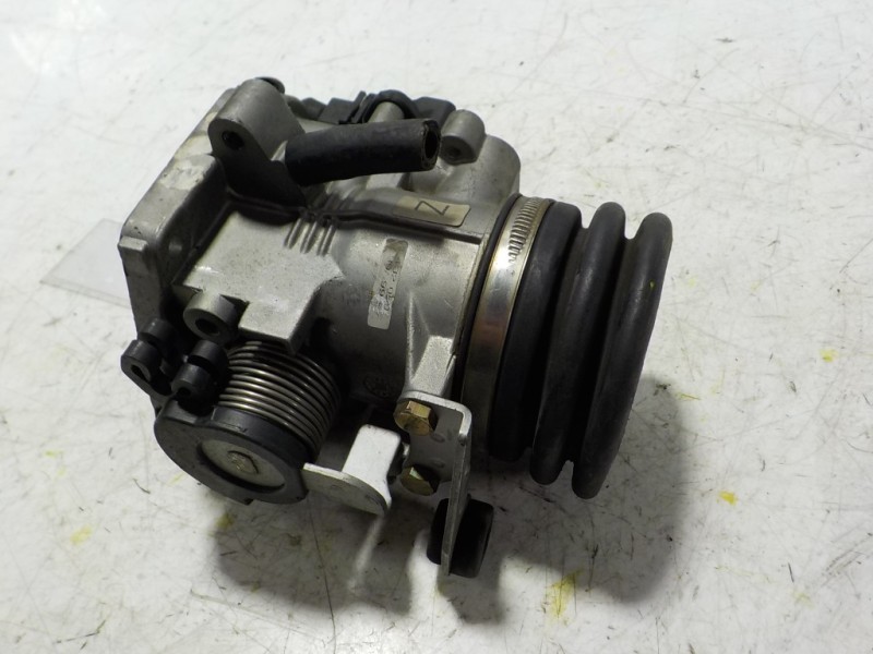 Recambio de caja mariposa para bmw serie 3 compacto (e36) 316i referencia OEM IAM   