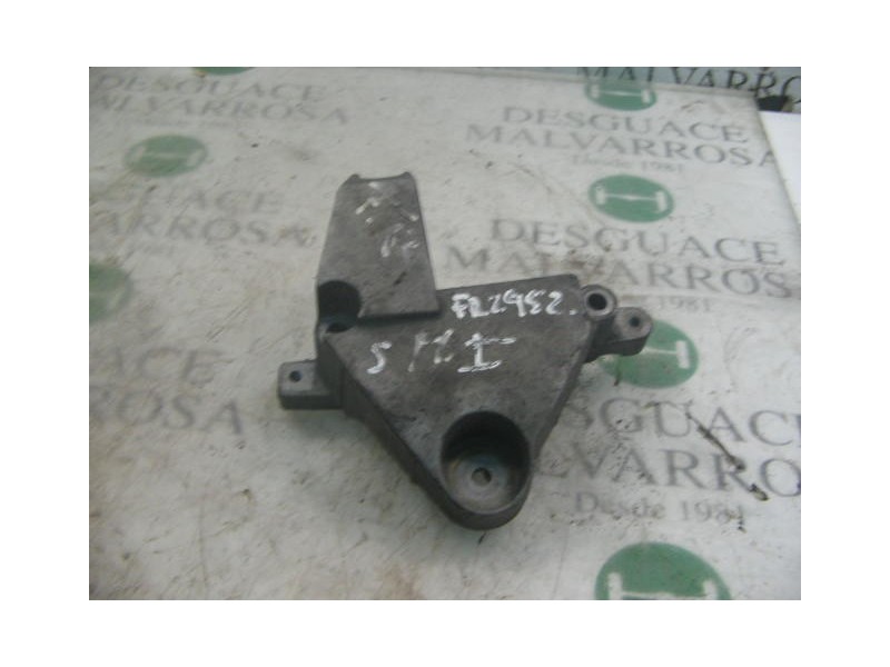 Recambio de soporte motor delantero para renault safrane (b54) 2.5 initiale referencia OEM IAM   