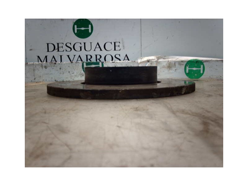 Recambio de disco freno delantero para audi 100 avant (c4) sport edition referencia OEM IAM 4A0615301B  