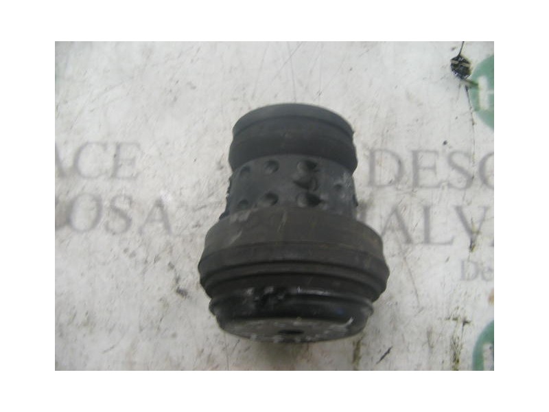 Recambio de soporte motor delantero para volkswagen vento (1h2) gl referencia OEM IAM   