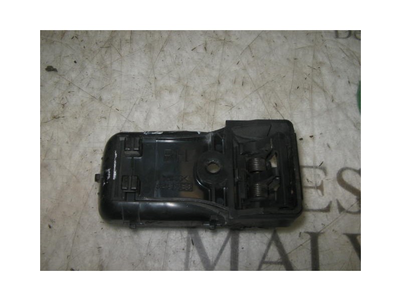 Recambio de maneta interior trasera derecha para nissan almera (n15) gx referencia OEM IAM   