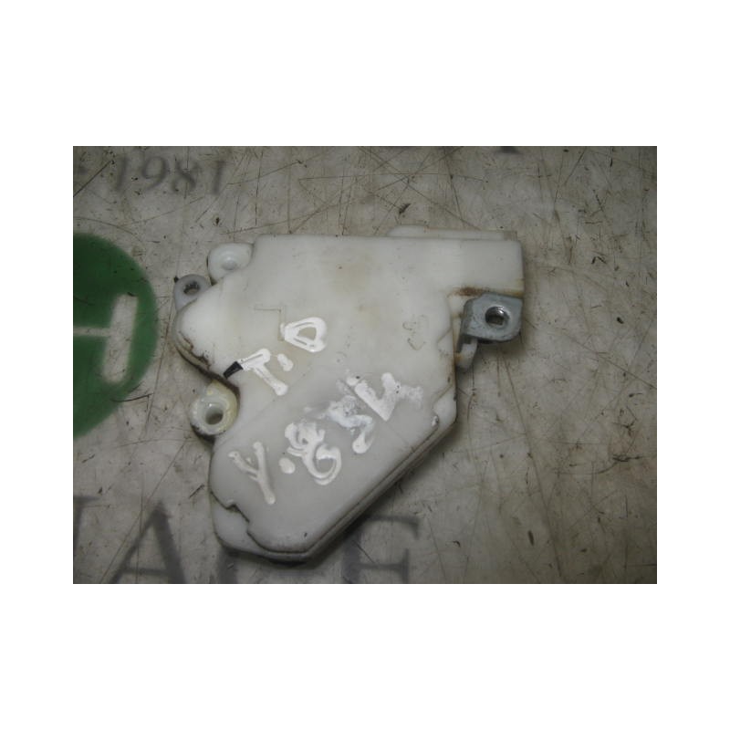 Recambio de motor c/c trasero derecho para nissan almera (n15) gx referencia OEM IAM   