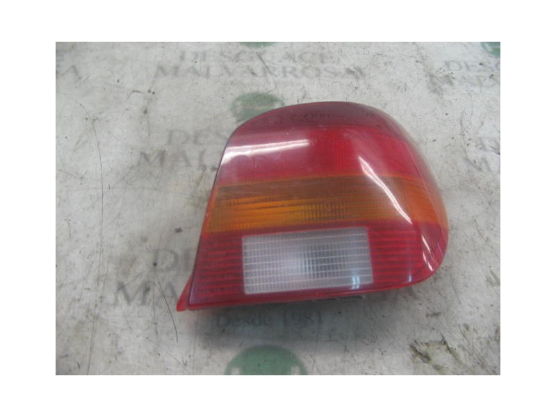 Recambio de piloto trasero derecho para ford fiesta berl./courier referencia OEM IAM   