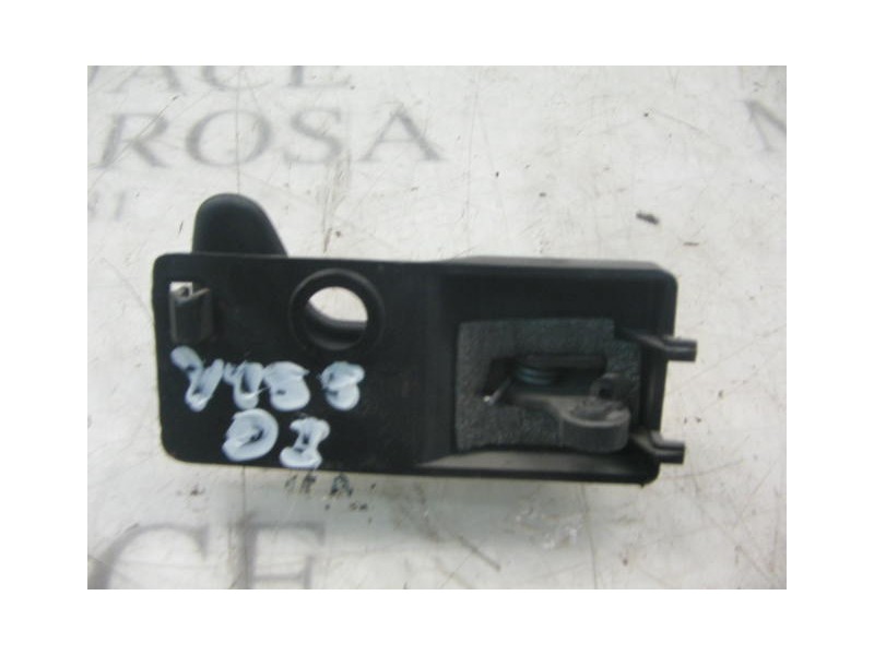 Recambio de maneta interior delantera izquierda para fiat punto berl. (176) 75 elx referencia OEM IAM   