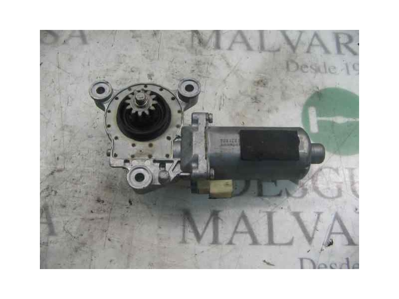 Recambio de motor elevalunas delantero izquierdo para volvo serie 850 2.0 cat referencia OEM IAM   