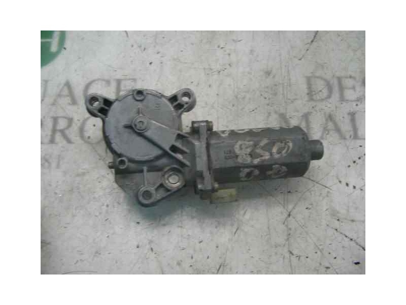 Recambio de motor elevalunas delantero derecho para volvo serie 850 2.0 cat referencia OEM IAM   