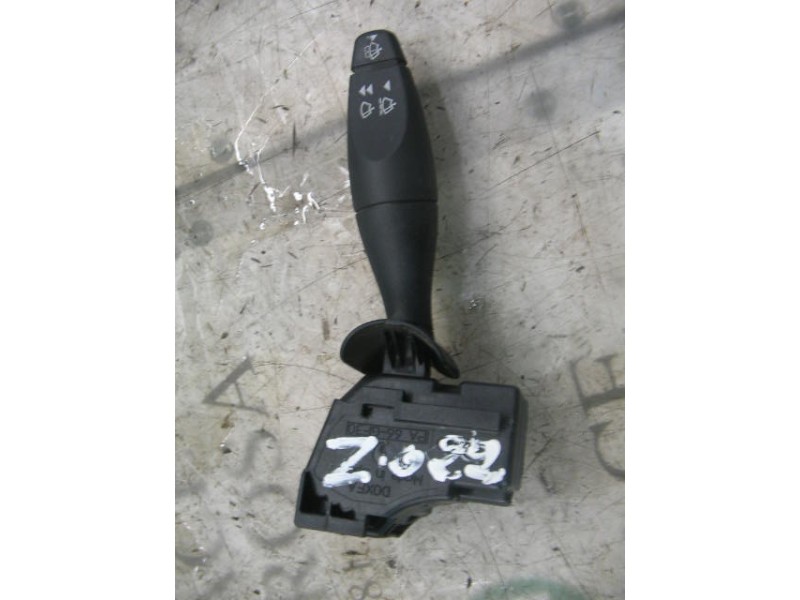 Recambio de mando limpia para ford fiesta (cbk) ghia referencia OEM IAM   