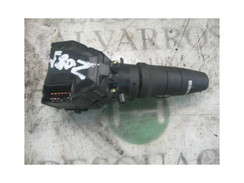 Recambio de mando limpia para nissan almera (n16/e) visia referencia OEM IAM   