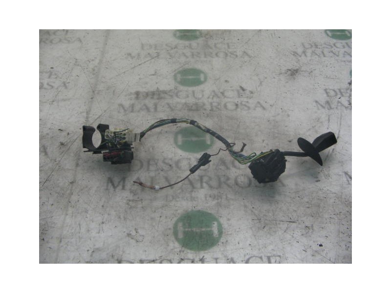Recambio de mando intermitentes para bmw serie 3 berlina (e36) 1.6 cat referencia OEM IAM 61311393294  