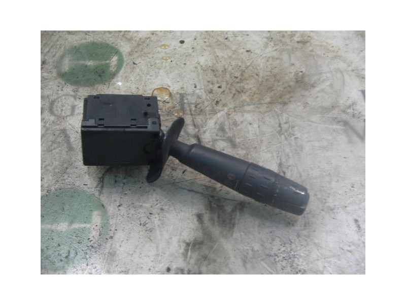 Recambio de mando limpia para citroën xantia berlina 1.9 d x referencia OEM IAM   