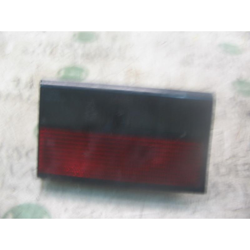 Recambio de piloto trasero izquierdo interior para citroën xantia berlina 1.9 d x referencia OEM IAM   