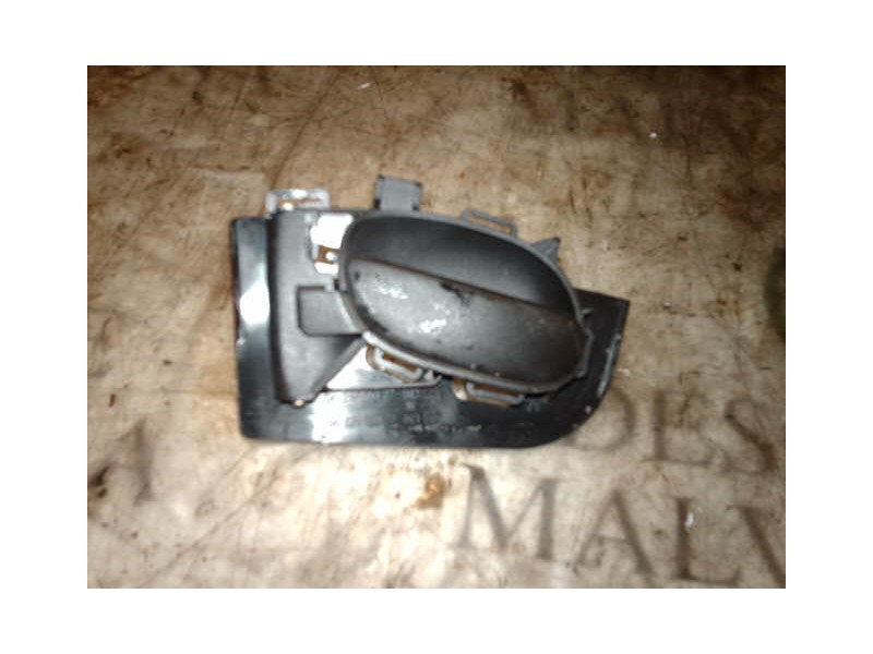 Recambio de maneta interior trasera izquierda para peugeot 206 berlina xs referencia OEM IAM   