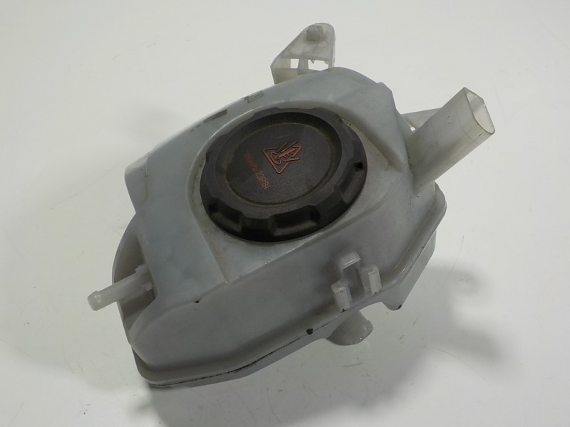 Recambio de deposito expansion para audi a1 sportback (gba) 1.0 tfsi referencia OEM IAM 2Q0121407D 2Q0121407D 