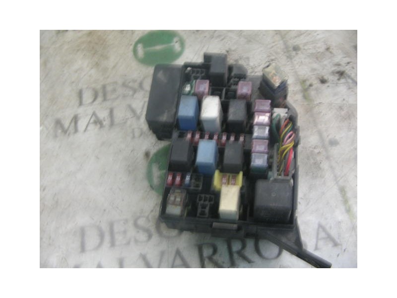Recambio de caja reles / fusibles para hyundai accent (lc) gls referencia OEM IAM   
