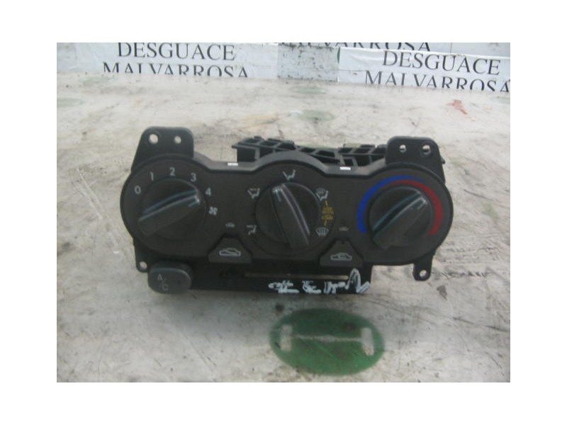 Recambio de mando calefaccion / aire acondicionado para hyundai accent (lc) gls referencia OEM IAM   