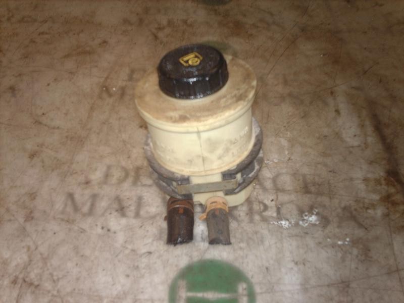Recambio de deposito servo para renault scenic rx4 (ja0) 1.9 dci dynamique referencia OEM IAM   