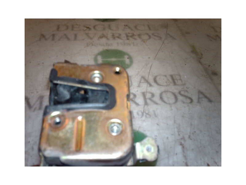 Recambio de cerradura puerta trasera derecha para volvo s40 berlina 2.0 t referencia OEM IAM   