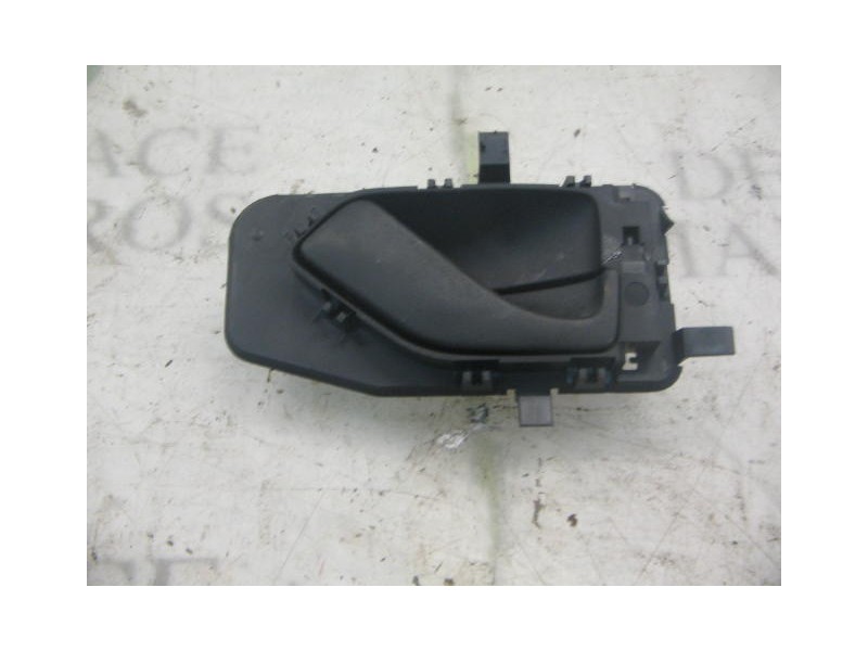 Recambio de maneta interior delantera derecha para peugeot 405 berlina grd-turbo exclusive referencia OEM IAM   