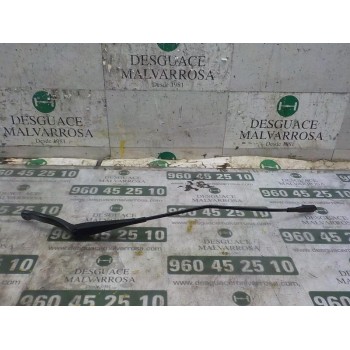 BRAZO LIMPIA DELANTERO DERECHO 