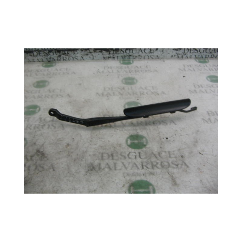 Recambio de brazo limpia delantero izquierdo para mg serie 45 (rt) classic (5-ptas.) referencia OEM IAM   