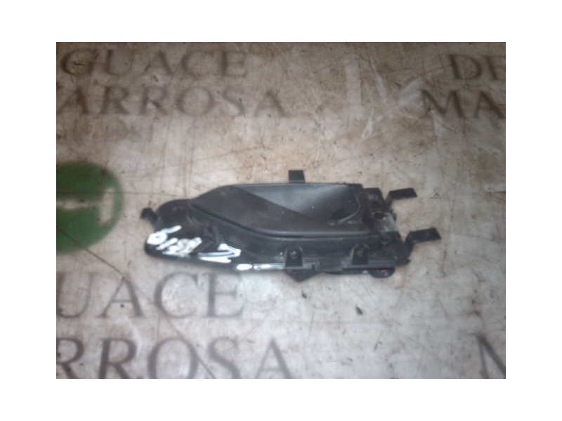 Recambio de maneta interior trasera derecha para peugeot 405 berlina 1.9 diesel cat referencia OEM IAM   