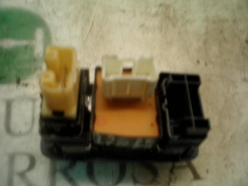 Recambio de mando retrovisor para toyota yaris (ncp1/nlp1/scp1) 1.3 linea sol referencia OEM IAM   