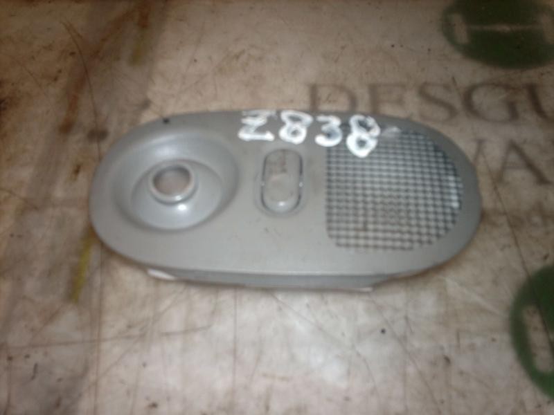 Recambio de piloto interior para renault clio ii fase ii (b/cb0) authentique referencia OEM IAM   