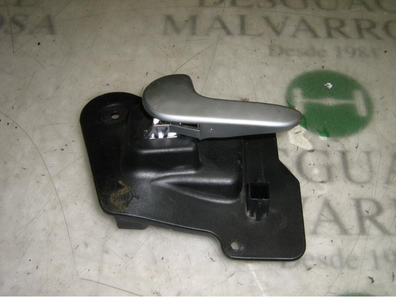 Recambio de maneta interior trasera izquierda para opel meriva enjoy referencia OEM IAM   