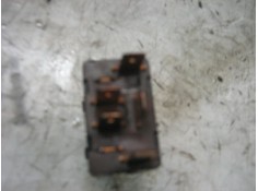 Recambio de mando elevalunas trasero derecho para audi 100 berlina (c4) básico referencia OEM IAM    2