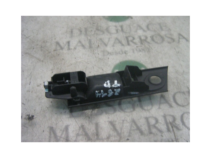 Recambio de maneta interior trasera derecha para audi 100 berlina (c4) básico referencia OEM IAM   