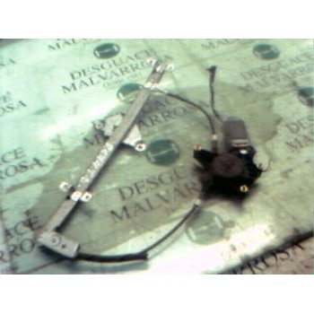 ELEVALUNAS TRASERO DERECHO 