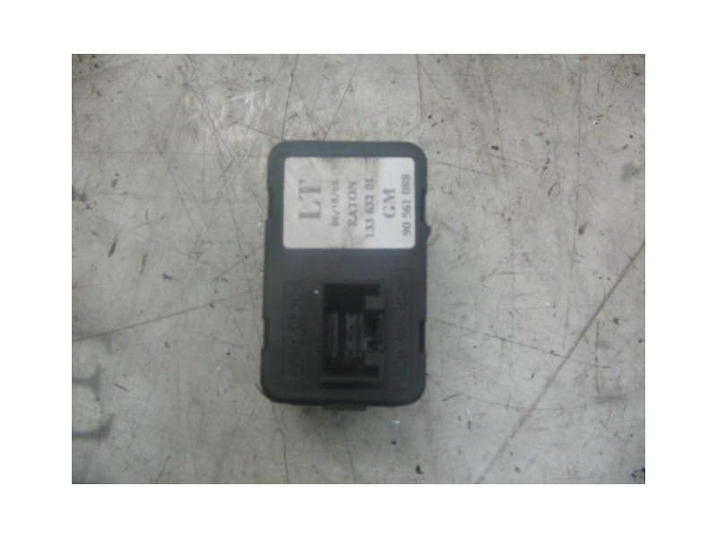 Recambio de mando elevalunas delantero izquierdo para opel astra g berlina comfort referencia OEM IAM   