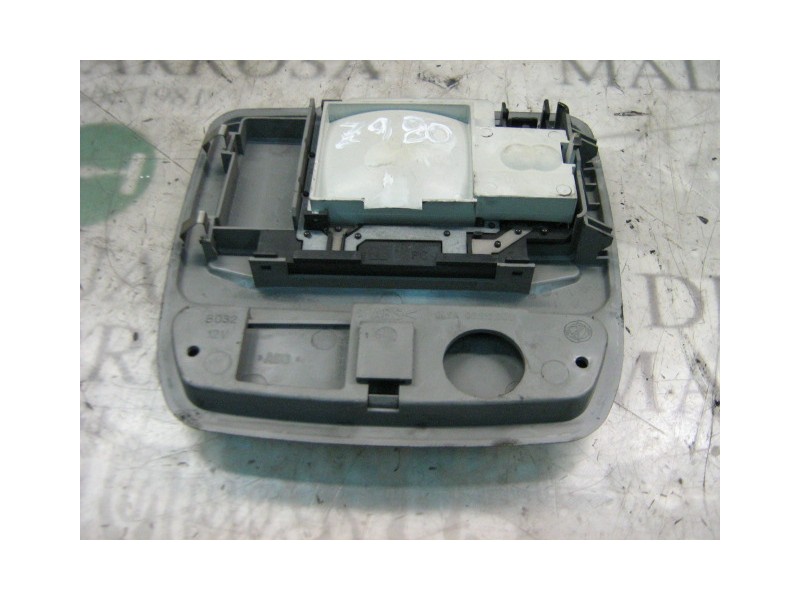 Recambio de piloto interior para alfa romeo 145 2.0 td l referencia OEM IAM   