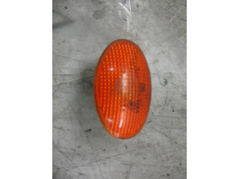 Recambio de piloto lateral izquierdo para ford mondeo berlina/familiar (fd) clx berlina referencia OEM IAM   