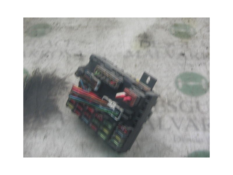 Recambio de caja reles / fusibles para fiat marea weekend (185) td 100 elx referencia OEM IAM   