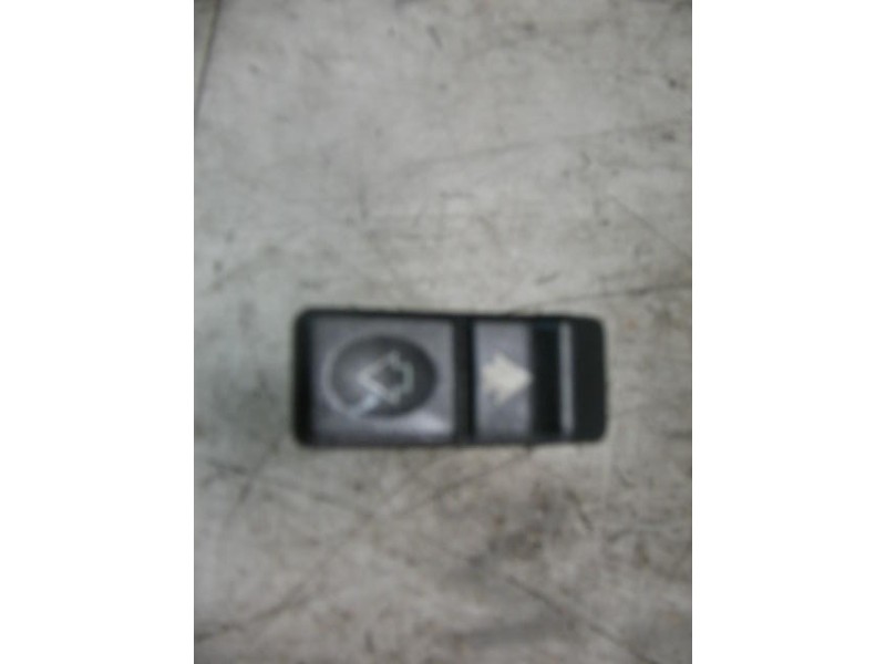 Recambio de mando elevalunas delantero derecho para peugeot 605 srdt referencia OEM IAM   