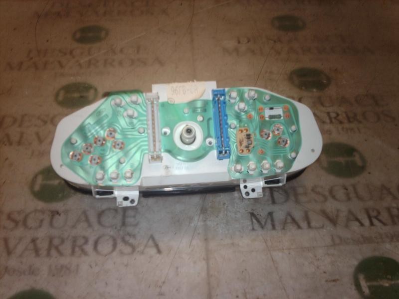Recambio de cuadro instrumentos para ford fiesta berlina 1.25 16v cat referencia OEM IAM  96FB10838AA 