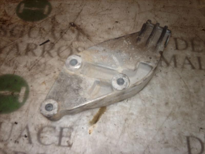 Recambio de soporte cambio para fiat punto berl. (176) 1.1 referencia OEM IAM   